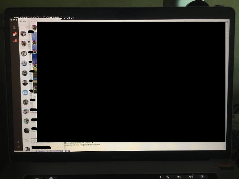 Macbook Pro Screen Discoloration/Spots (15" 2017 Touch Bar)